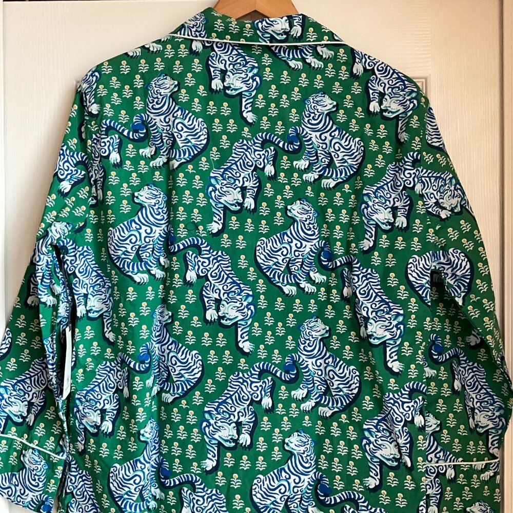 NWT PRINTFRESH Green Floral with TIGERS Cotton Long Pajama Set Size Medium - Picture 6 of 8